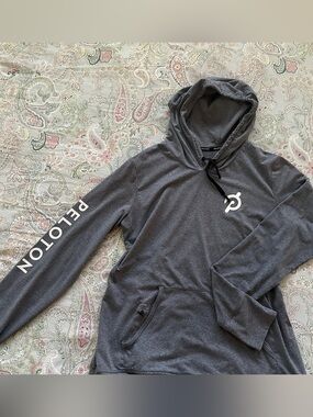 Peloton Heather Gray Logo Lightweight Hoodie